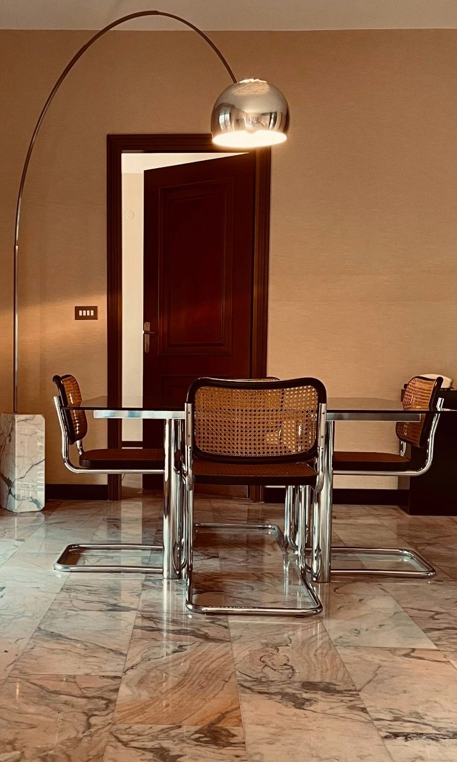 full furniture